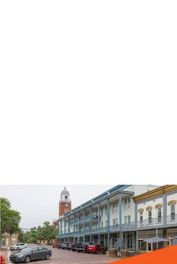 Bainbridge, Georgia’s Downtown Historic District on Water Street: Cheap car insurance in The Peach State.