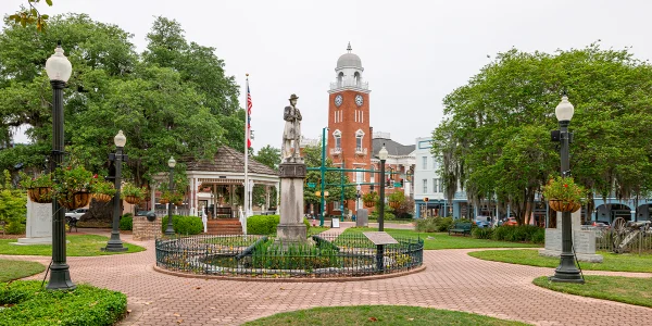 Bainbridge, Georgia’s Downtown Historic District on Water Street: Cheap car insurance in The Peach State.