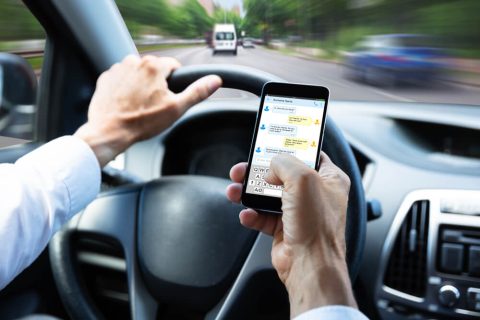 Driving Tips for Abiding by Georgia’s Hands-Free Law 